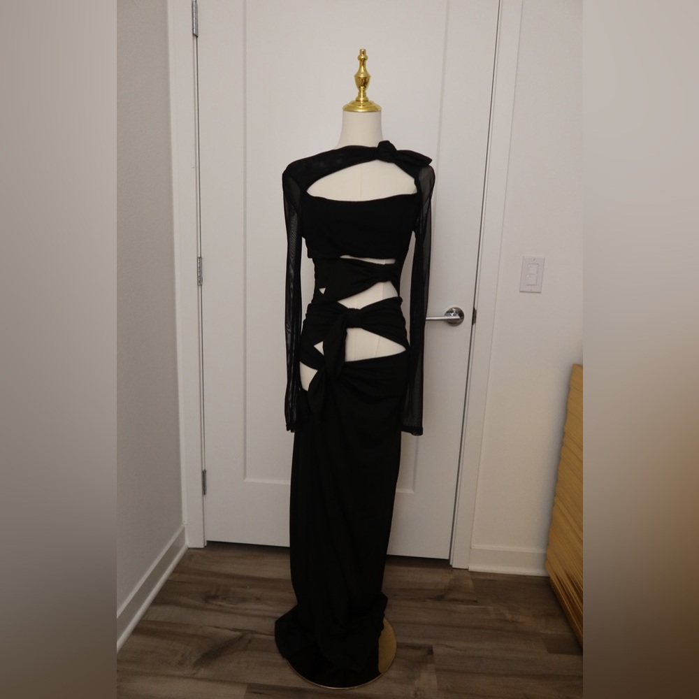 Elegant Black Cut-Out Mesh Dress XS